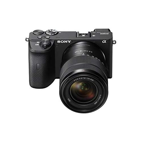 소니 SONY ILCE-6600M CAEMARA CON MONTURA TIPO E Y SENSOR APS-C CUERPO + LENTE ZOOM 18-135 mm