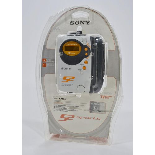 소니 Sony S2 Sports Walkman WM FS555 Radio / cassette player white by Sony