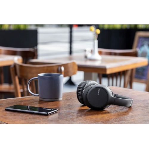 소니 Sony WH-CH710N Wireless Noise-Canceling Headphones (Black) with Portable Charger Bundle