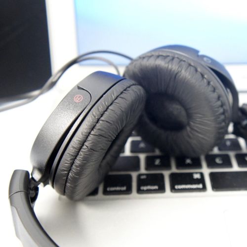 소니 Sony ZX110 Over-Ear Dynamic Stereo Headphones (Black)