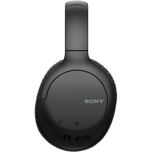 소니 Sony WHCH710N Wireless Bluetooth Noise Canceling Over-The-Ear Headphones (Black) with Kratos 18W PD Two-Port Power Adapter and Kratos 6-Feet Nylon Braided USB-C Cable Bundle (3 Ite