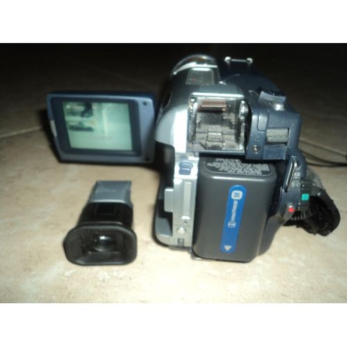 소니 Sony DCR-TRV330 Digital8 Camcorder with Built-in Digital Still Mode (Discontinued by Manufacturer)