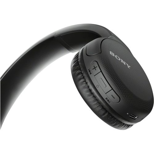 소니 Sony WH-CH510 Wireless Bluetooth On-Ear Headphones (Black) with USB-C Charging and Built-in Microphone with Knox Gear Hard-Shell Case Bundle (2 Items)