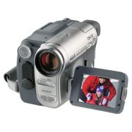Sony DCR-TRV460 20x Optical Zoom 990x Digital Zoom Hi8 Camcorder (Discontinued by Manufacturer)