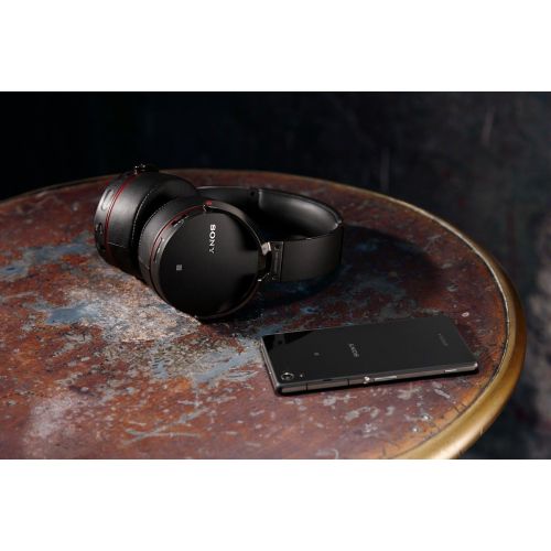 소니 Sony MDRXB950BT/B Extra Bass Bluetooth Headphones (Black)