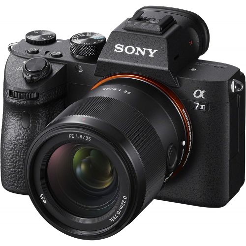 소니 Sony FE 35mm F1.8 Large Aperture Prime Lens (SEL35F18F)