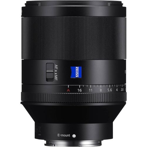 소니 Sony E 30mm f3.5 Macro Lens SEL30M35 + 49mm 3 Piece Filter Kit + Professional 160 LED Video Light Studio Series + 64GB SDXC Card + Lens Pen Cleaner + 70in Monopod + Deluxe Cleanin