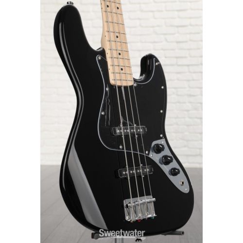  Squier Affinity Series Jazz Bass - Black with Maple Fingerboard