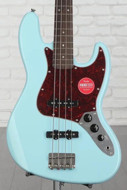 Squier Classic Vibe '60s Jazz Bass - Daphne Blue