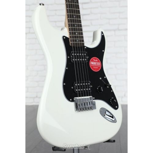  Squier Affinity Stratocaster HH Essentials Bundle - Olympic White with Laurel Fingerboard