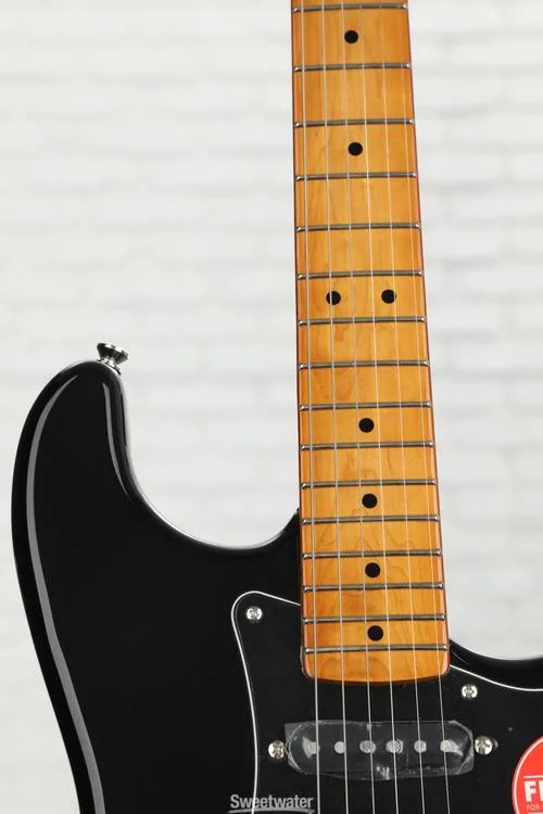  Squier Classic Vibe '70s Stratocaster HSS - Black with Maple Fingerboard