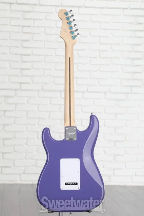  Squier Sonic Stratocaster Electric Guitar - Ultraviolet with Laurel Fingerboard