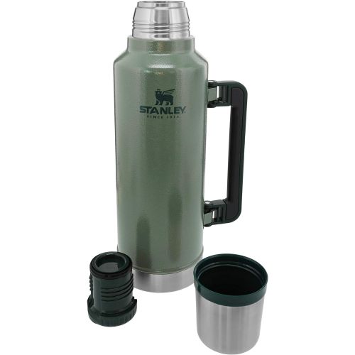 스텐리 Stanley Classic Legendary Vacuum Insulated Bottle 2.0qt, Hammertone Green (10-07934-001)