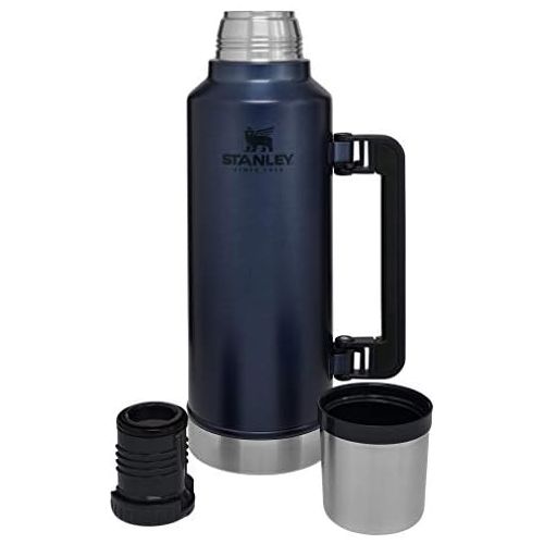 스텐리 Stanley Classic Legendary Vacuum Insulated Bottle | 2 QT