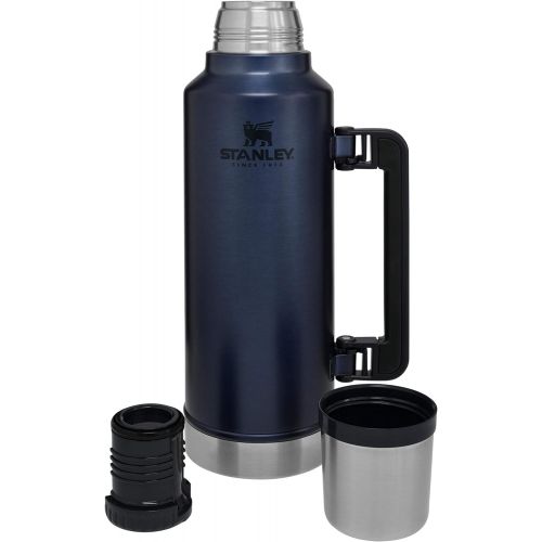 스텐리 Stanley Classic Legendary Vacuum Insulated Bottle | 2 QT