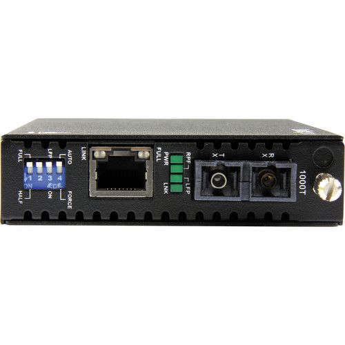  StarTech ET91000SM402 1000 Mb/s Gigabit Ethernet Fiber Media Converter (Black)