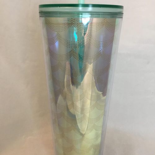 스타벅스 Starbucks Holiday 2019 Acrylic Cold Cup Tumbler 20oz Iridescent