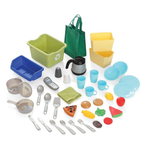 스텝2 Step2 Heart of the Home Kitchen Includes 41-piece Accessory Cook Set