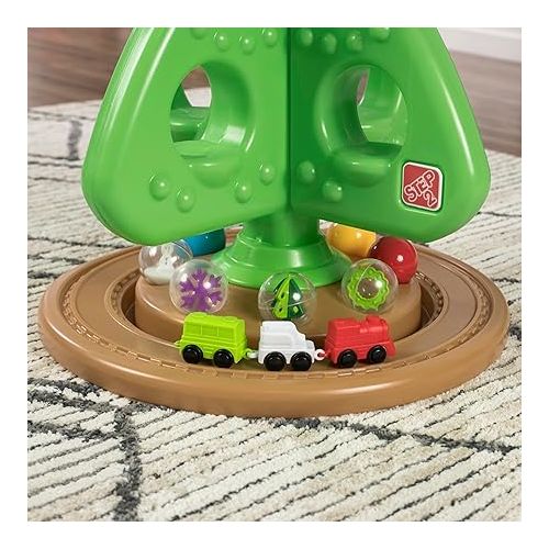 스텝2 Step2 My First Christmas Tree for Kids, Interactive Christmas Tree Toy, Toddlers Ages 1.5+ Years Old, 12 Colorful Plastic Ornaments to Decorate, Mini Train Set Circles the Skirt