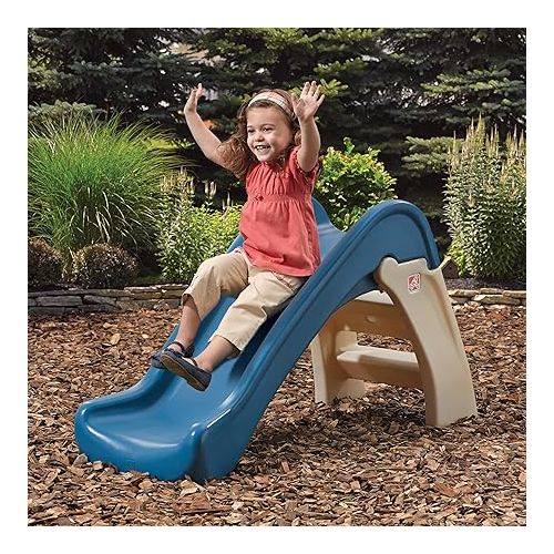 스텝2 Step2 Play and Fold Jr. Slide for Kids, Portable Fun for On-the-Go Adventures, Outdoor Playset, Slide, Toddlers 1.5 to 4 Years Old, Blue