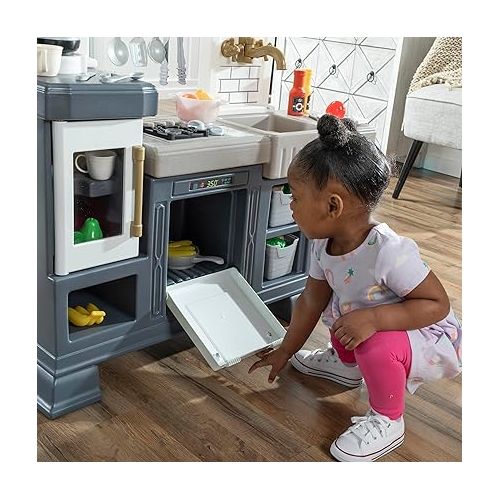 스텝2 Step2 Gilded Gourmet Kitchen Playset for Kids, Indoor/Outdoor Play Kitchen Set, Toddlers 2+ Years Old, 20+ Piece Kitchen Toy Set, Easy to Assemble, White, Blue, Gray