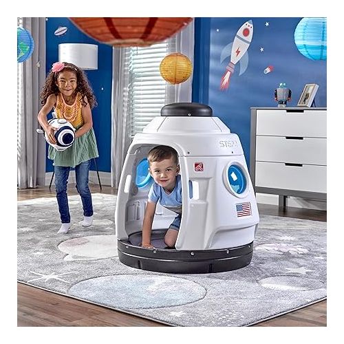 스텝2 Step2 Space Capsule Swing for Toddlers, Kids Age 3-7 Years Old, Rocketship Outdoor Swing or Indoor Playhouse, Fits Up to 2 Kids, Easy Assembly