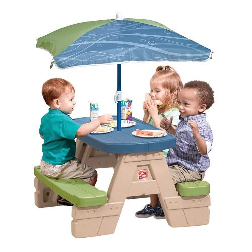 스텝2 Step2 Sit and Play Kids Picnic Table With Umbrella