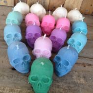 /StormySeasUK Skull Candle - Choose your colour - Choose your scent