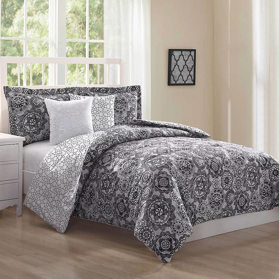  Studio 17 Bianca Reversible Comforter Set