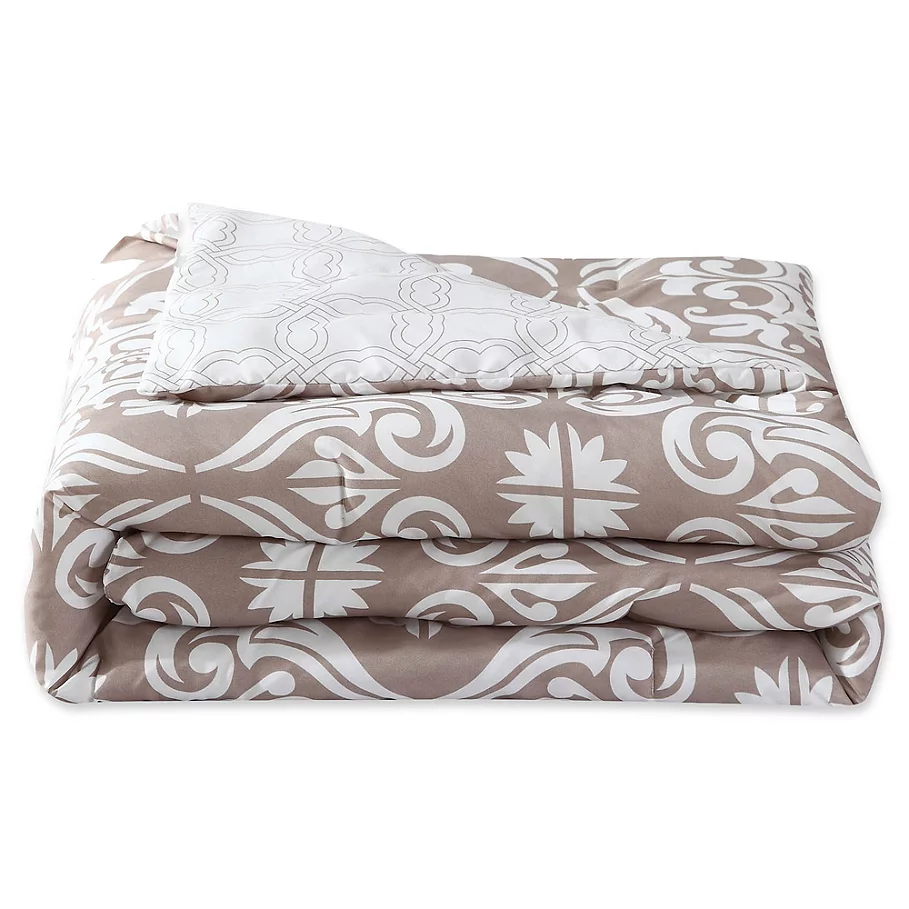  Studio 17 Helena Reversible Comforter Set