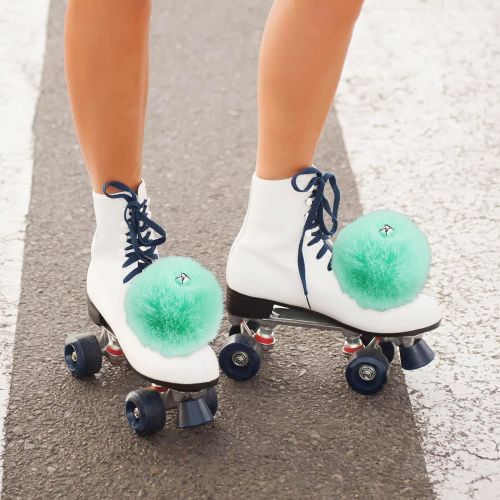  Sumind 2 Pieces Roller Skate Pom Poms with Bells for Women Girls Princess Fluffy Tie-on Roller Skate Pom Poms Fuzzy Pom Poms for Quad Roller Skate Accessories