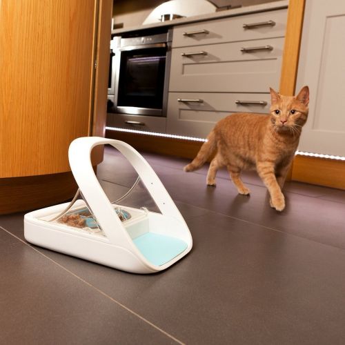  Surefeed Automatic Pet Feeder Microchip Pet Feeder - MPF001 - Suitable for Both Wet and Dry Food - with Free eOutletDeals Value Bundle