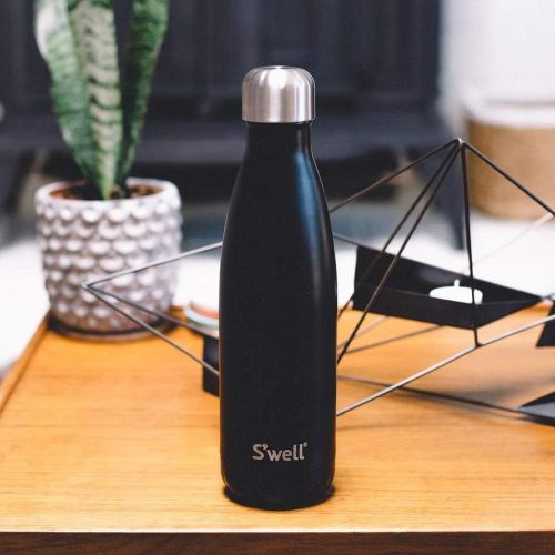  Swell 10017-B19-34901 Stainless Steel Water Bottle, 17oz, Soft Touch Black