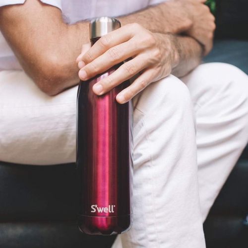  Swell Stainless Steel Water Bottle - 25 Fl Oz - Rowboat Red - Triple-Layered Vacuum-Insulated Containers Keeps Drinks Cold for 54 Hours and Hot for 26 - with No Condensation - BPA