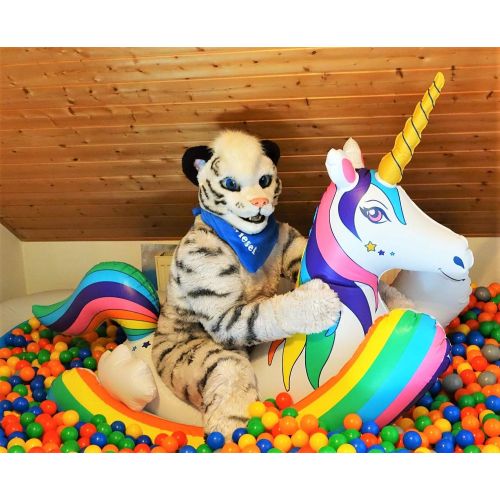  Swimline Unicorn Rocker