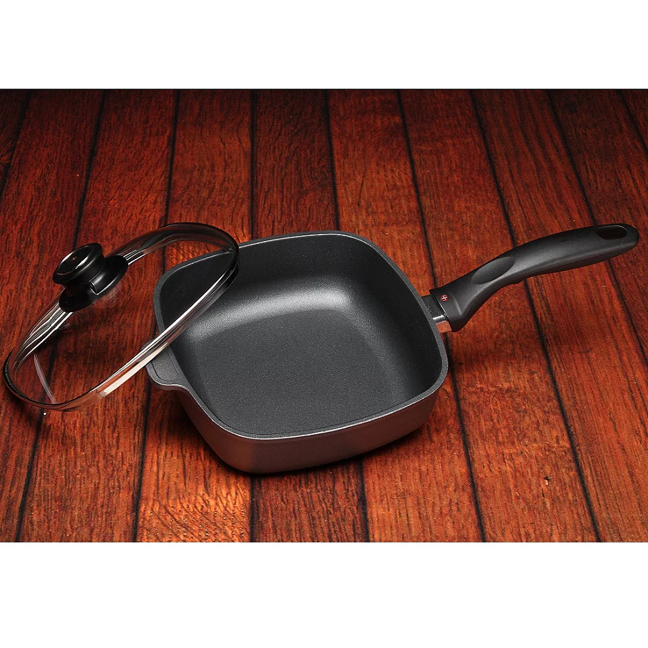  Swiss Diamond Induction Saute Pan with Lid