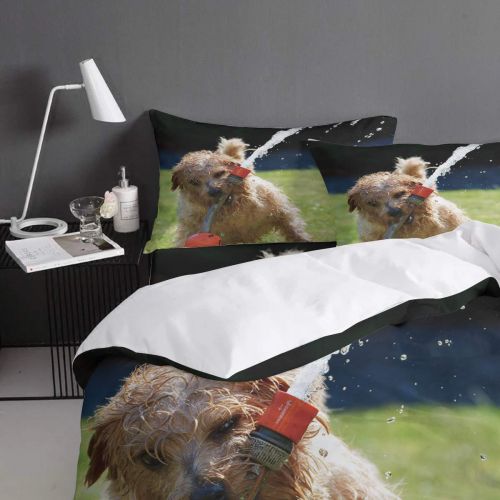  T&H Home Duvet Cover Set Full Size Funny Animal - Little Naughty Wet Dog Bite The Squirt Gun 4 Piece Bedding Set with Flat Sheet/Pillowcase - Breathable Twill Plush with Modern Art