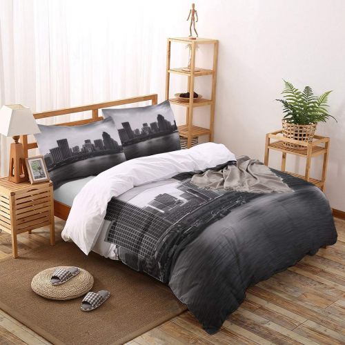  T&H Home Duvet Cover Set Full Size Funny Animal - Little Naughty Wet Dog Bite The Squirt Gun 4 Piece Bedding Set with Flat Sheet/Pillowcase - Breathable Twill Plush with Modern Art