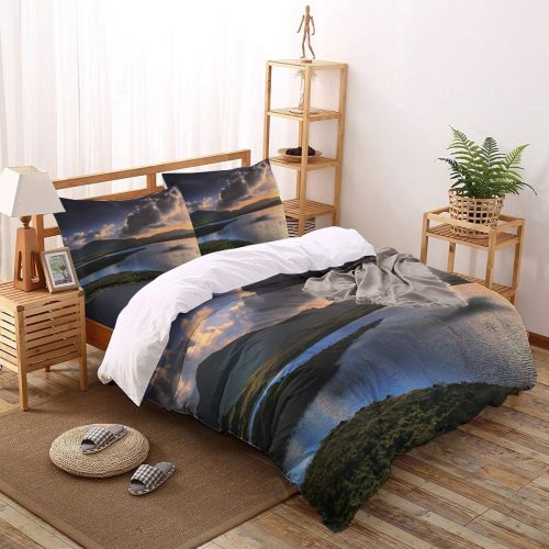  T&H Home Duvet Cover Set Full Size Funny Animal - Little Naughty Wet Dog Bite The Squirt Gun 4 Piece Bedding Set with Flat Sheet/Pillowcase - Breathable Twill Plush with Modern Art