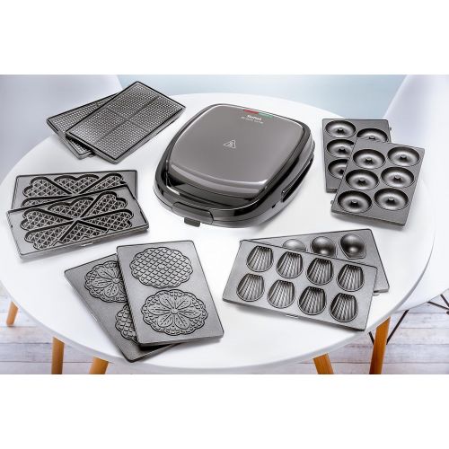 테팔 [아마존베스트]Tefal Snack Time 2-in-1 Combi Appliance SW341B [(Belgian) Waffle Iron and (Triangular) Sandwich Toaster, 2 Removable Non-Stick Plate Sets (Dishwasher Safe); Multifunctional; 700W]