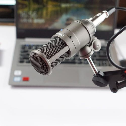  TAKSTAR Studio Microphone/Recording Microphone, Condenser Microphone with Windproof Sponge for Vocals Recording, Dubbing, Live-Streaming, Broadcasts, and YouTube Videos SM-8B