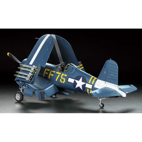 타미야 Tamiya Vought F4U-1D Corsair Hobby Model Kit