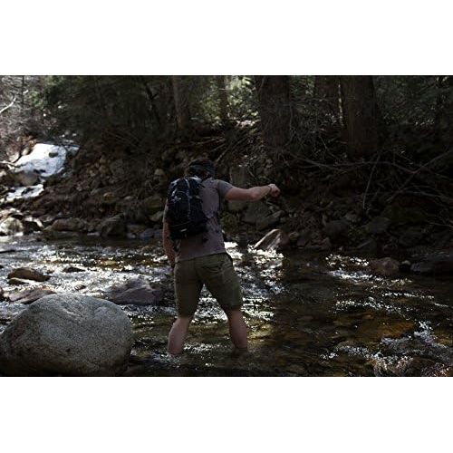  TETON Sports Oasis 18L Hydration Pack with Free 2-Liter water bladder; The perfect backpack for Hiking, Running, Cycling, or Commuting