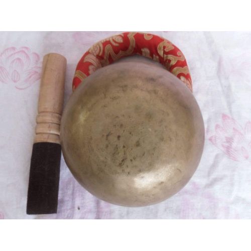  TM THAMELMART FOR BEAUTIFUL MINDS 5 Tibetan Meditation Yoga Singing Bowl Set with free wooden Mallet Cushion from Nepal, Singing bowls.명상종 싱잉볼