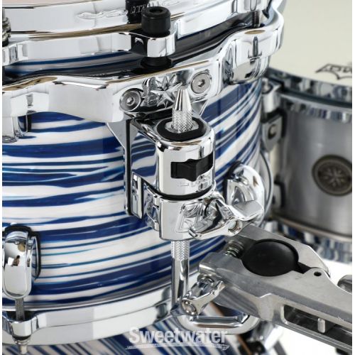  Tama Starclassic Maple MR32CZS 3-piece Shell Pack - Blue and White Oyster with Chrome Hardware