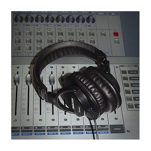  Tascam TH-MX2 Closed-Back Studio Mixing Headphones