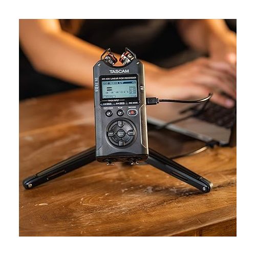  Tascam DR-40X FOUR TRACK AUDIO RECORDER/USB AUDIO INTERFACE