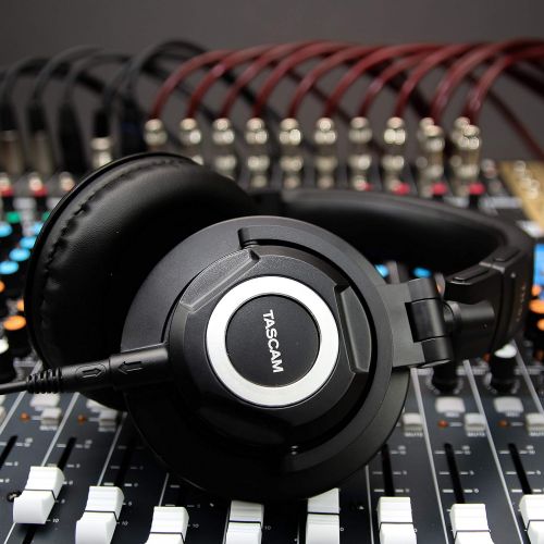  Tascam TH-07 High Definition Studio Monitor Headphones