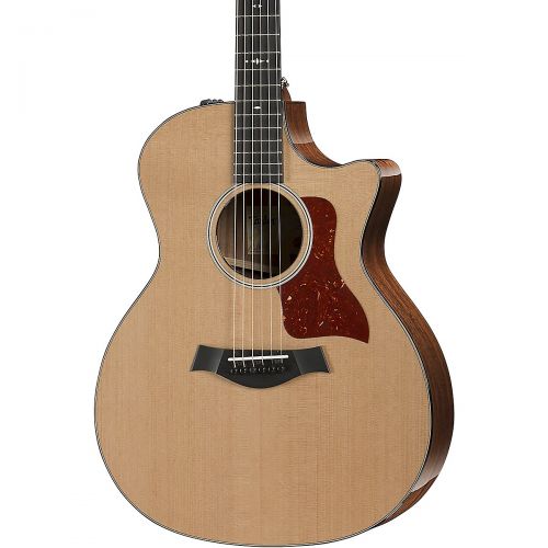  Taylor},description:Taylors 500 Series is a favorite of players who enjoy the sound and look of mahogany back and sides. Now with Taylors innovative V-Class Bracing, the 500 Series