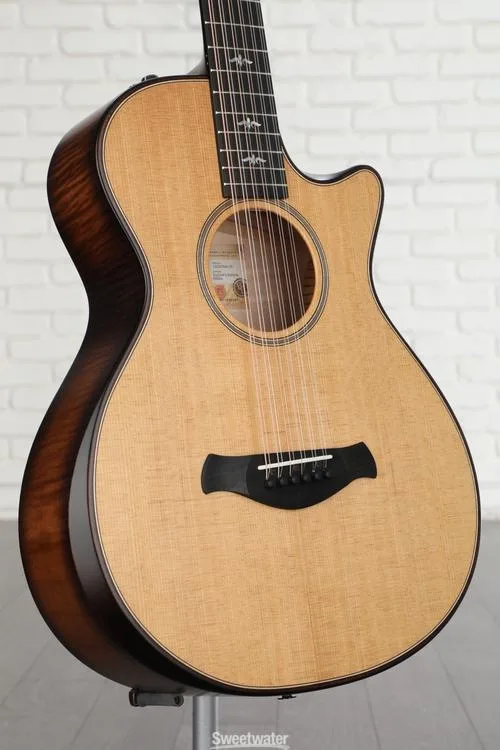 Taylor 652ce Builder's Edition 12-string Acoustic-electric Guitar - Natural Top, Maple Back and Sides